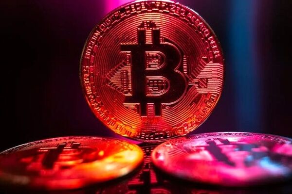 رکورد بیت کوین پایدار نماند