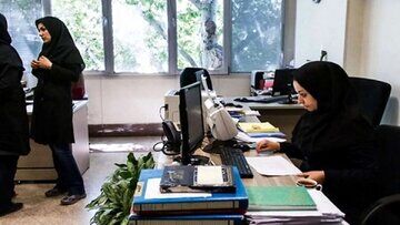 حقوق‌ کارمندان نزدیک به ۵۰ درصد افزایش پیدا می‌کند؟