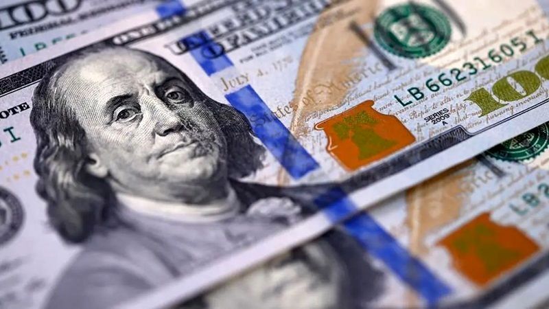 پیش‌بینی قیمت دلار تا پایان بهمن ۱۴۰۳؛ پایان دوران گستاخی دلار؟
