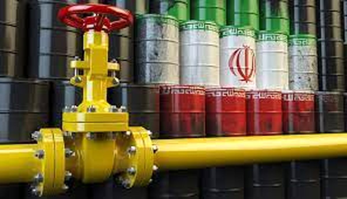 میزان صادرات روزانه نفت ایران در یک دهه اخیر/ اینفوگرافیک
