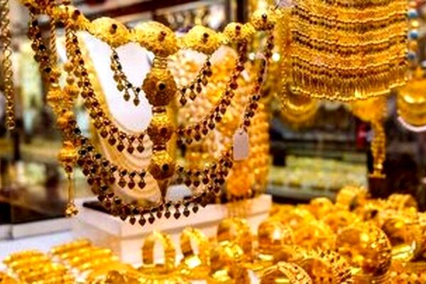 کاهش قیمت طلا در بازار فردا/ حباب سکه در پایین‌ترین میزان چند ماه اخیر
