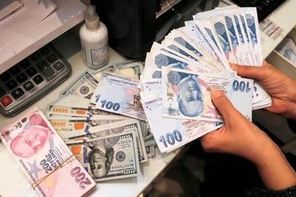 ارزش پول ترکیه به پایین ترین رقم در طول ۲۱ سال گذشته رسید