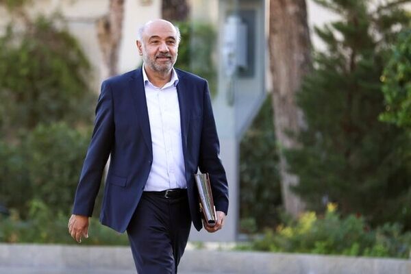 وزیر کار: ۳۰ میلیون نفر قبل از ماه رمضان کالا برگ می‌گیرند
