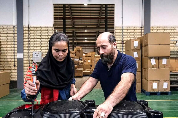 موج اخراج به کارگران ماهر رسید