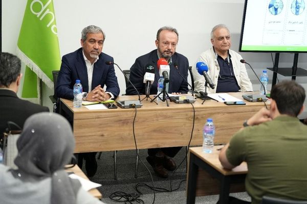 افزایش بهره‌وری و کاهش هزینه‌ها؛ چگونه سیستم تلفن گویا (IVR) کسب‌وکار شما را متحول می‌کند؟
