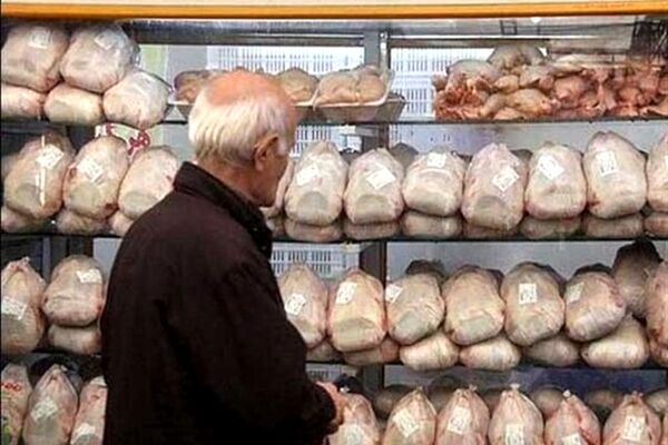 گوشت و مرغ در آستانه حذف از سفره ها