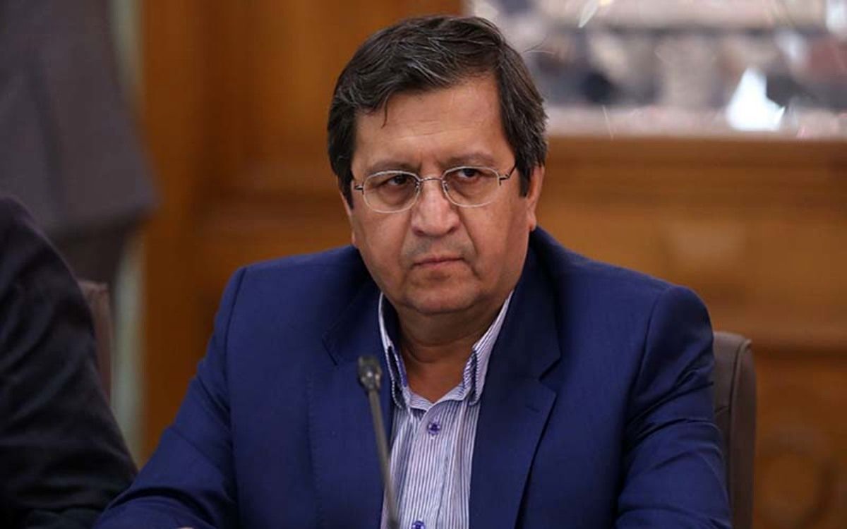 واکنش همتی به سخنان وزیر دولت رییسی/ جهت اطلاع: رتبه اقتصاد ایران ۴۱ است