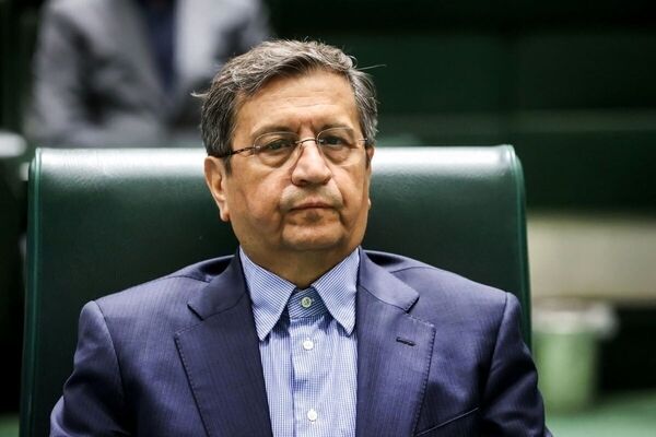 پیام همتی به مخالفان FATF؛ خروج از لیست سیاه الزامی است

