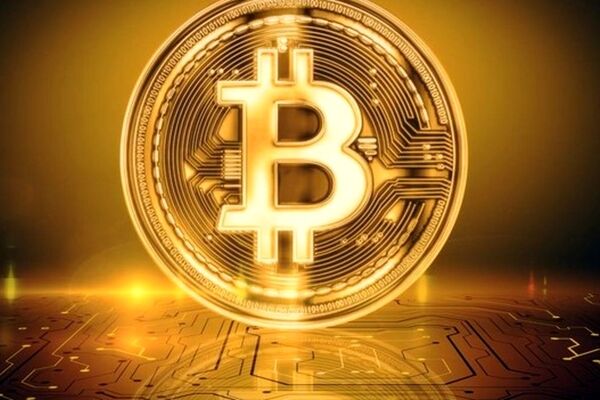 پیش‌بینی هوش مصنوعی درباره قیمت آینده بیت کوین
