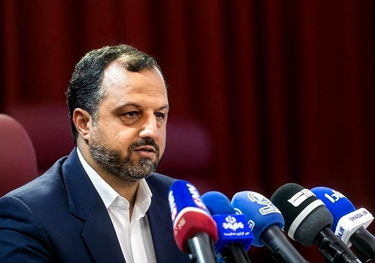 تغییر ساعت کاری فعلا در دستور کار نیست/ واگذاری باشگاه پرسپولیس به یکی از بانک های غیردولتی