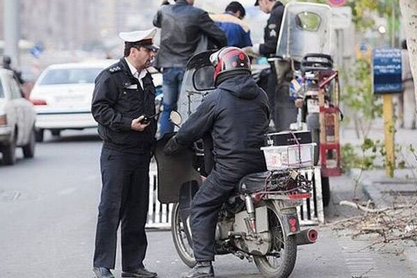باطل شدن کارت سوخت موتورسواران و خودروهای بدون بیمه/ ۸۵ درصد موتورسواران بیمه ندارند
