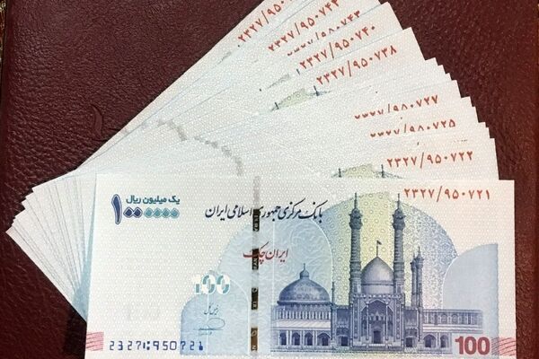 تورم بزرگ در راه است؟ /اسکناس های جدید وارد بازار شد