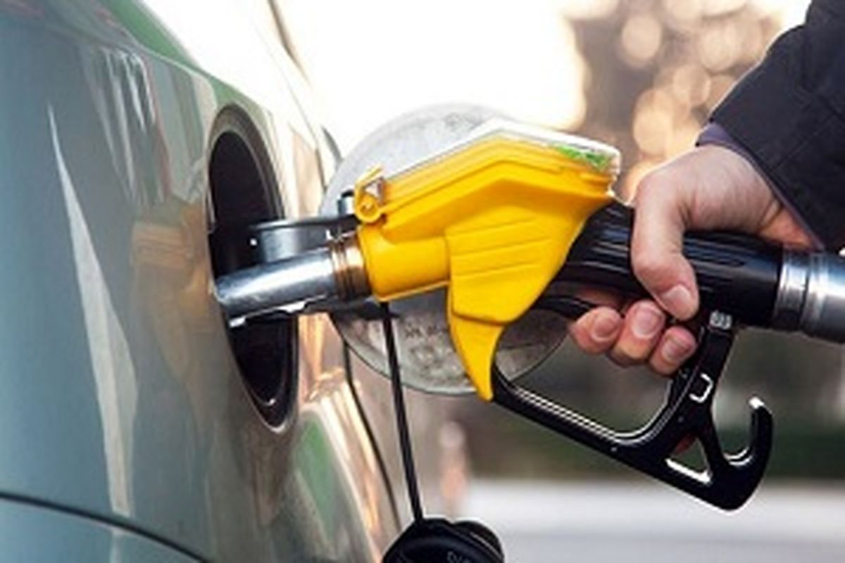 خبر مجلس درباره تغییر سهمیه و قیمت بنزین در سال ۱۴۰۳
