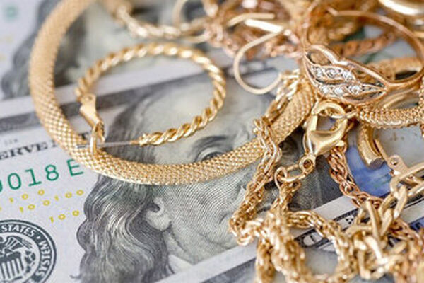 طلا به پایین ترین سطح قیمتی رسید