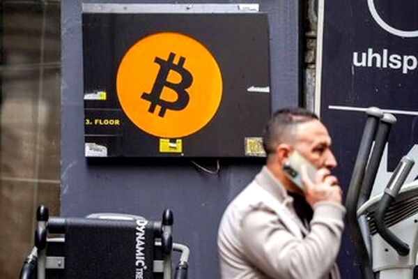 پرریسک ترین و امن ترین رمزارز برای ایرانی ها؛ بیت کوین یا تتر؟