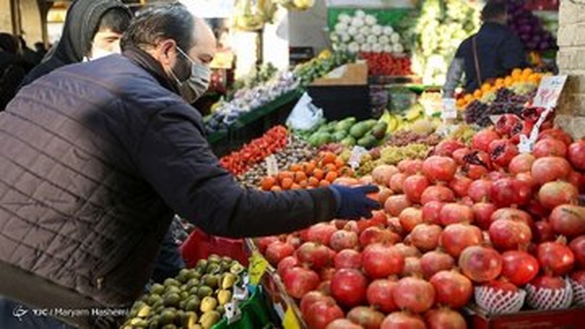 انار ۱۰۰ درصد گران شد، هندوانه ۵۰ درصد