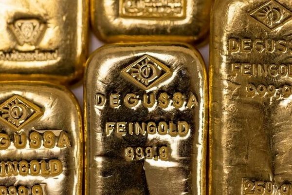 طلا مرز ۵۰۰۰ دلار را درهم شکست