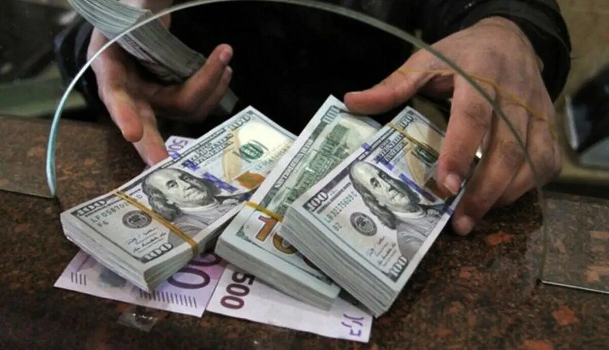 حقوق اروپایی‌ها از تورم جلو زد