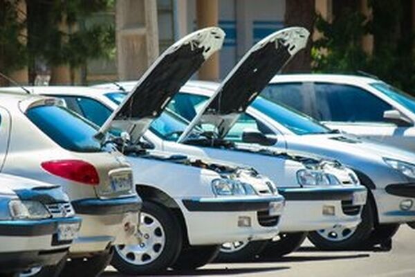 رشد قیمت خودرو متوقف شد/ جدیدترین قیمت خودرو