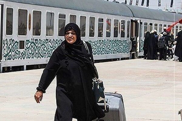 آغاز فروش بلیت قطارهای نیمه دوم فروردین