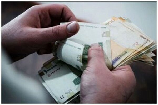 بیشترین حقوق ماهانه در ایران را کدام افراد دریافت می‌کنند؟
