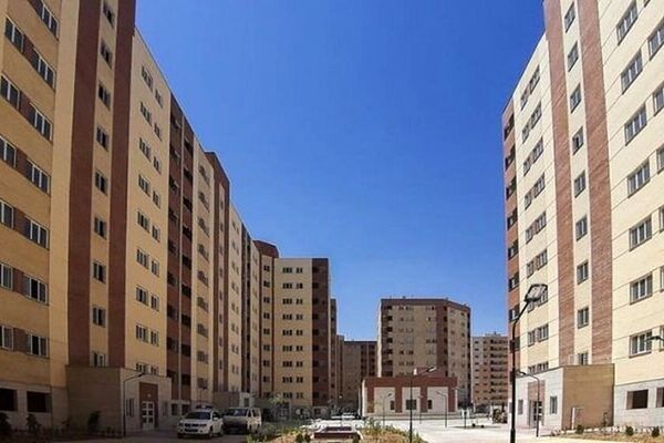 میزان ساخت مسکن در دولت رئیسی به ۲۰۰ هزار واحد کاهش یافته