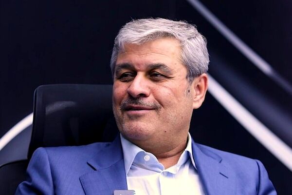 تاجگردون: مخالف افزایش قیمت بنزین هستم، اما...
