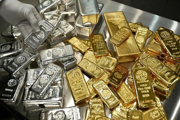 افزایش قیمت طلا و نقره در بازارهای جهانی