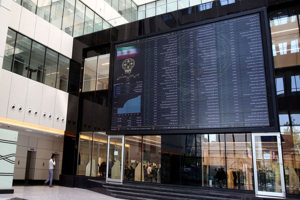 خط و نشان کمیسیون اصل ۹۰ برای وزیر اقتصاد؛ بازنشسته ها در بورس برکنار نشوند، مستقیم وارد می‌شویم