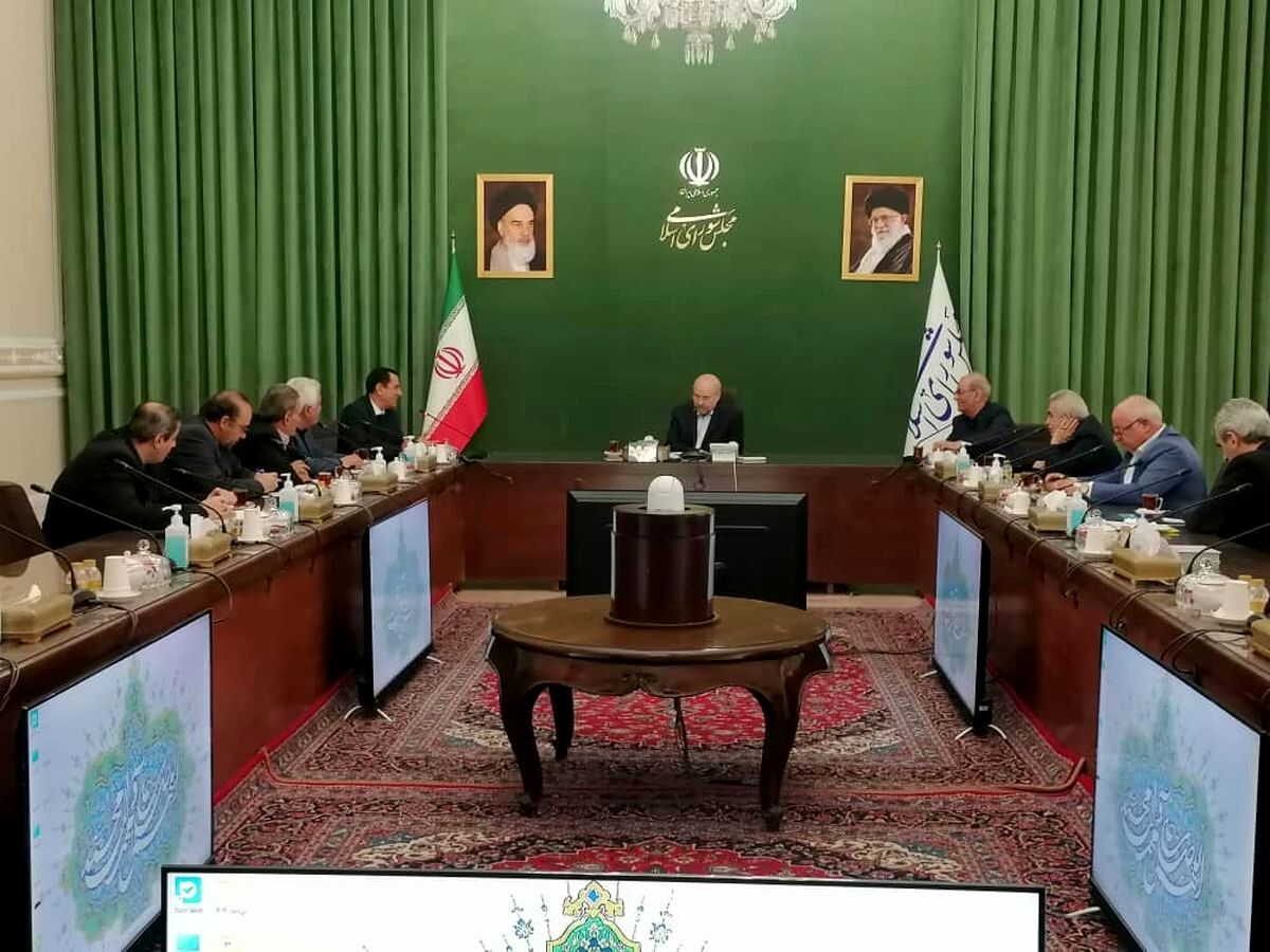 مطالبات بازنشستگان تامین اجتماعی بی واسطه با رئیس مجلس مطرح شد
