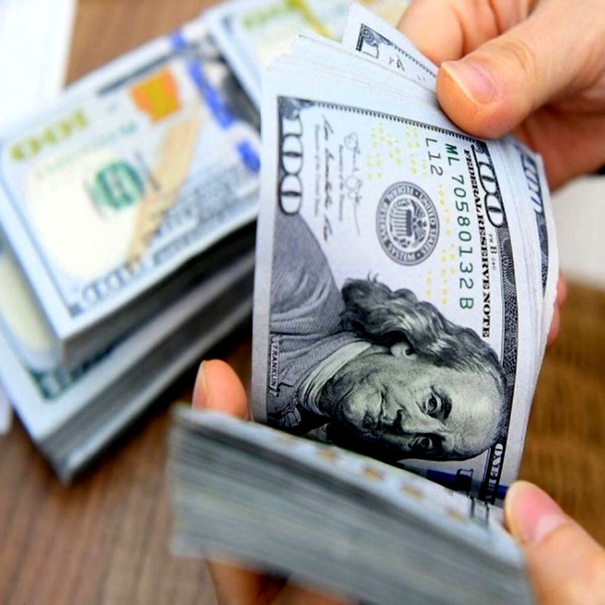 ستن درگاه صرافی های رمزارز هم موثر نبود؛ سلام بازار به دلار ۸۱ هزار تومانی

