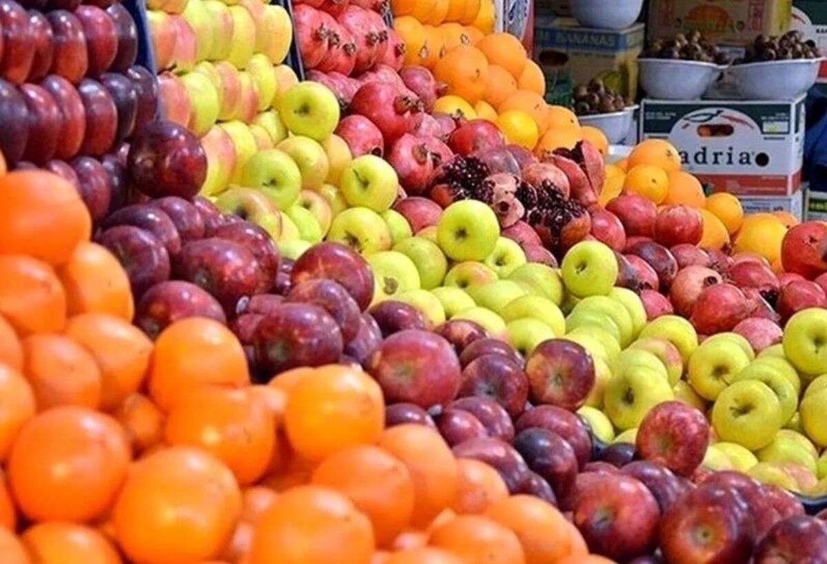 قیمت رسمی میوه و سبزی اعلام شد/ قیمت خیار به ۱۰۰ هزار تومان رسید + جدول