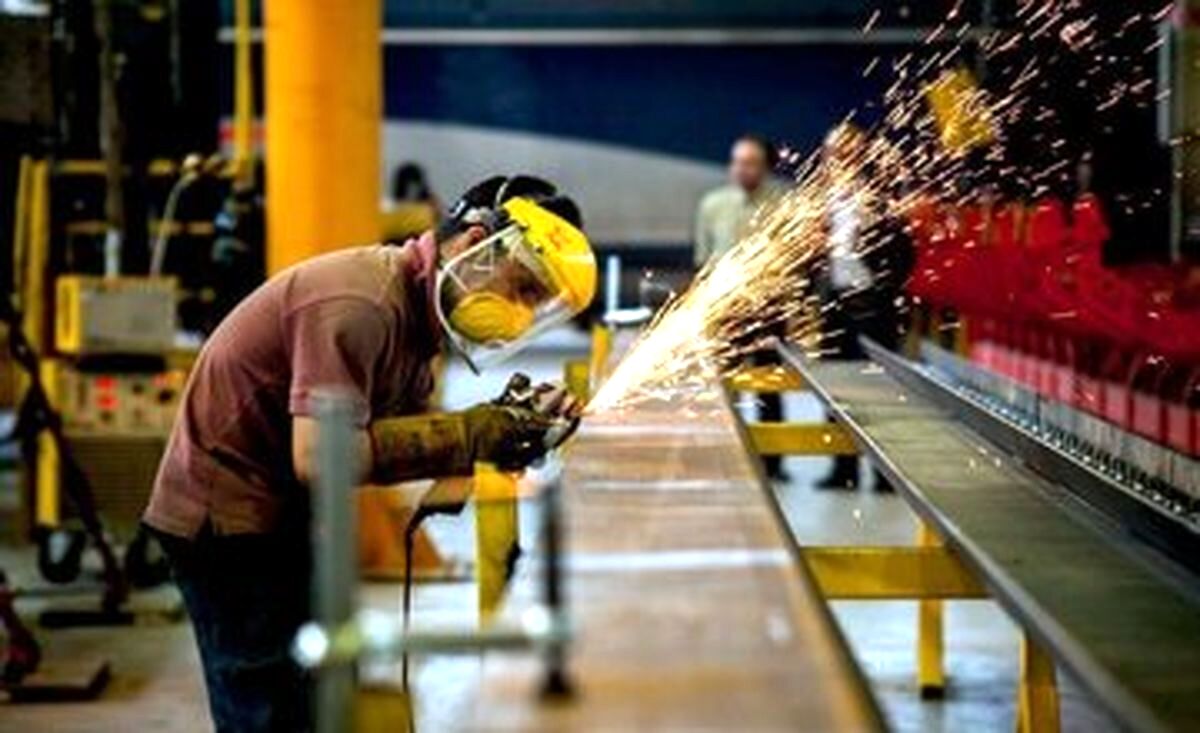 ۱۰ میلیون نفر از جمعیت فعال کشور تحت پوشش تامین اجتماعی نیستند
