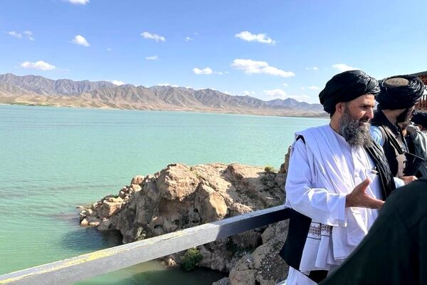 برنامه طالبان «آب فروشی» به ایران است/ به علت تحریم ها و انزوای سیاسی قدرت فشار بر طالبان را نداریم

