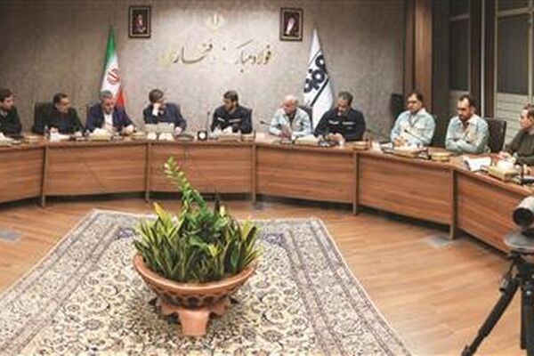 همکاری مشترک فولاد مبارکه و راه‌آهن برای تسهیلگری در افزایش حمل ریلی مواد اولیه و محصولات
