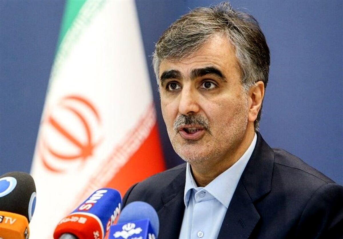 ارز مفت به کسی نمی‌دهیم/ تثبیت ارز سیاست قطعی بانک مرکزی است