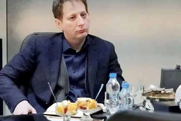 بانک مرکزی بدنبال انحلال بانک های دی، سرمایه، ایران زمین و سپه؟
