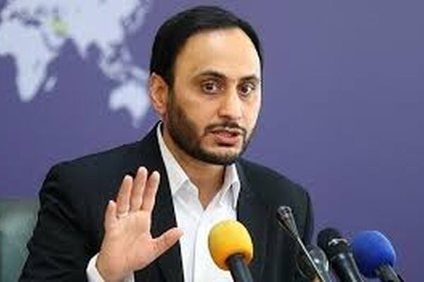 افزایش قیمت بدون مبنا گران فروشی است
