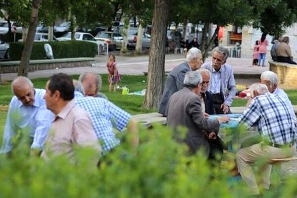 واریز مابه التفاوت حقوق فروردین ماه بازنشستگان تامین اجتماعی