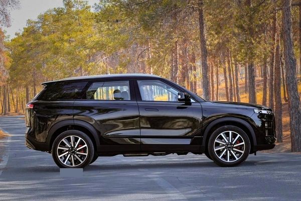 کدام لاستیک برای آفرود واقعی مناسب‌تر است؟ MT در برابر RT