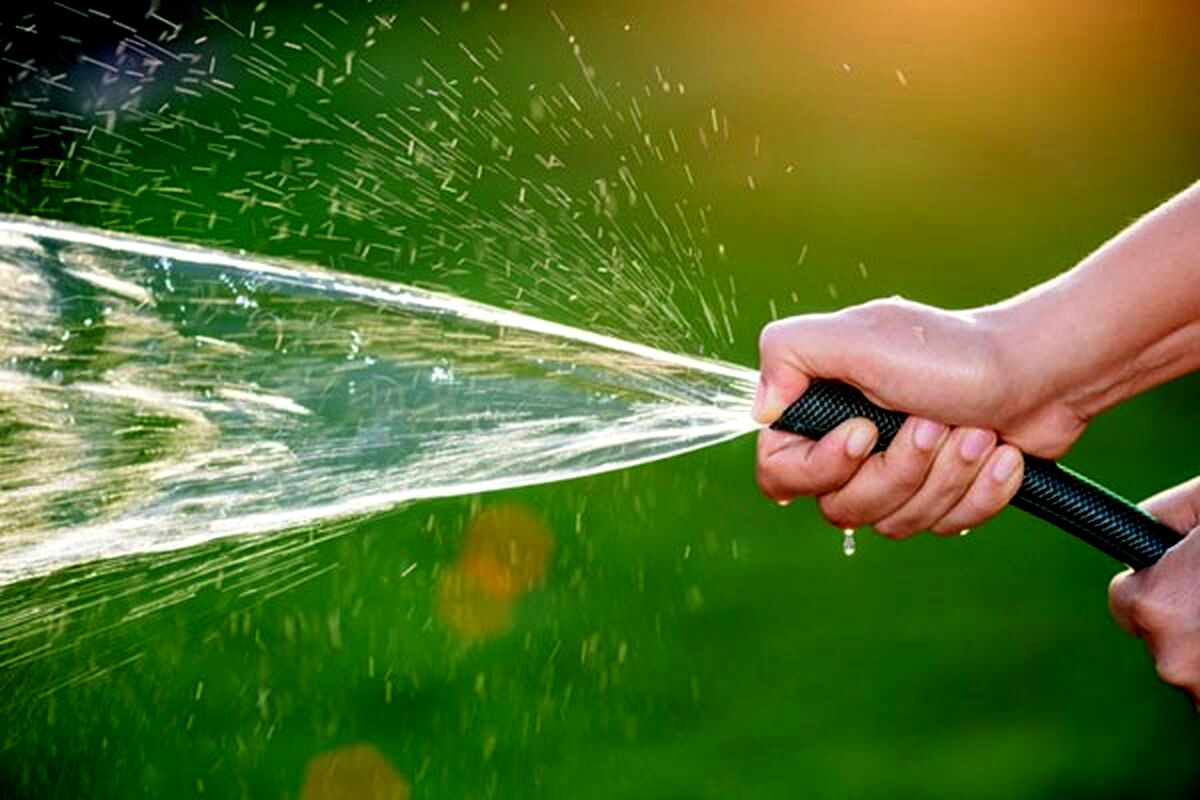 شهروندان کدام کلانشهرها در شبانه روز بیشتر آب مصرف می‌کنند؟/ اینفوگرافی

