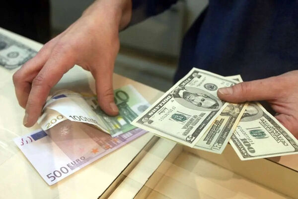 قیمت دلار امروز شنبه ۲۷ تیر ۱۴۰۵