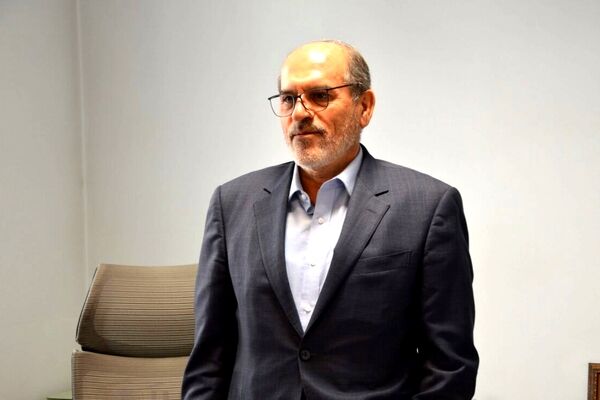 جهان وارد انقلاب پنجم توسعه شد ما بین انقلاب دو و سه مانده‌ایم