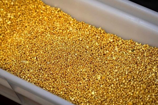 توقف صعود ۹ هفته ای طلای جهانی