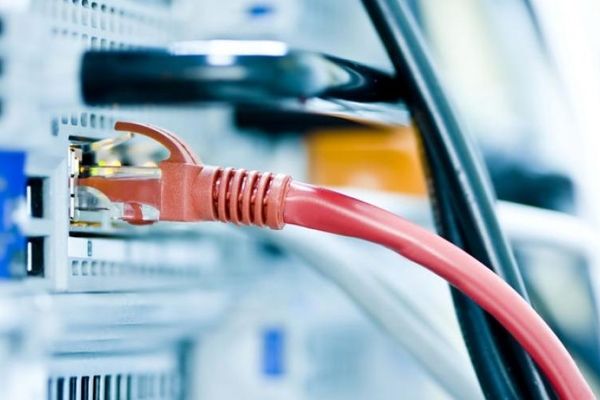 واکنش وزیر ارتباطات به اینترنت طبقاتی