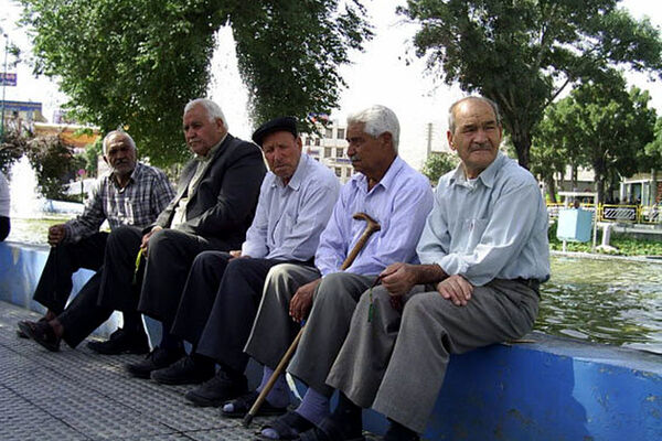 
طرح متناسب سازی حقوق بازنشستگان در دو کمیسیون مجلس