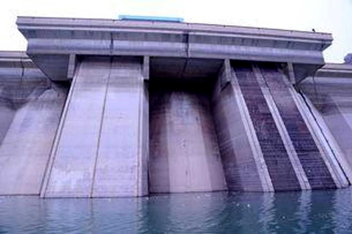 ۸۲ درصد ظرفیت سدهای پنجگانه تهران خالی است