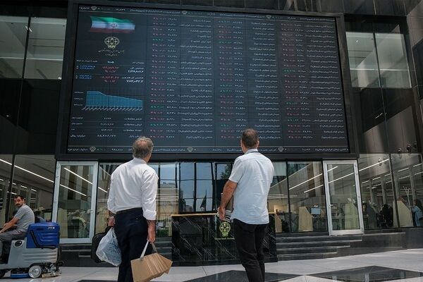 پایان هفته بورس با چراغ قرمز