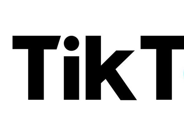 تحریم ها تنها ۱۰۰ هزار بشکه از فروش نفت ایران به چین را کم کرد