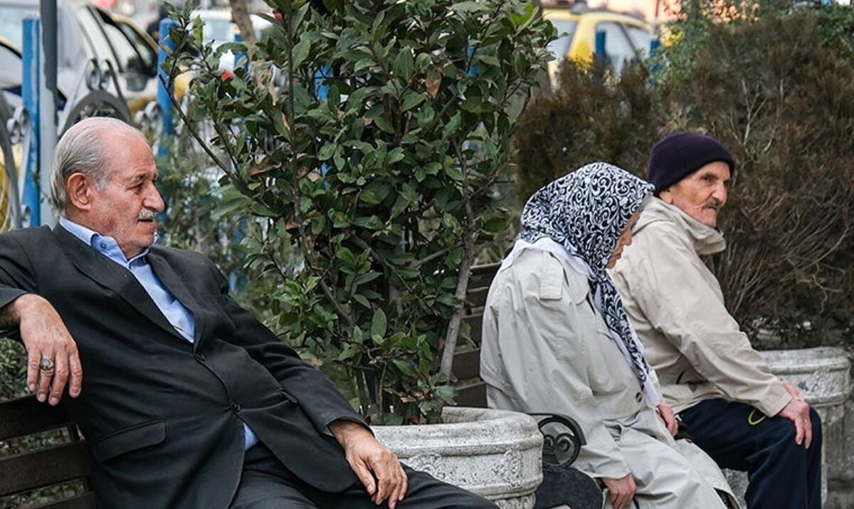 «درمان» برای کارگران شبیه یک کابوس است/ عمر دست خداست اما...